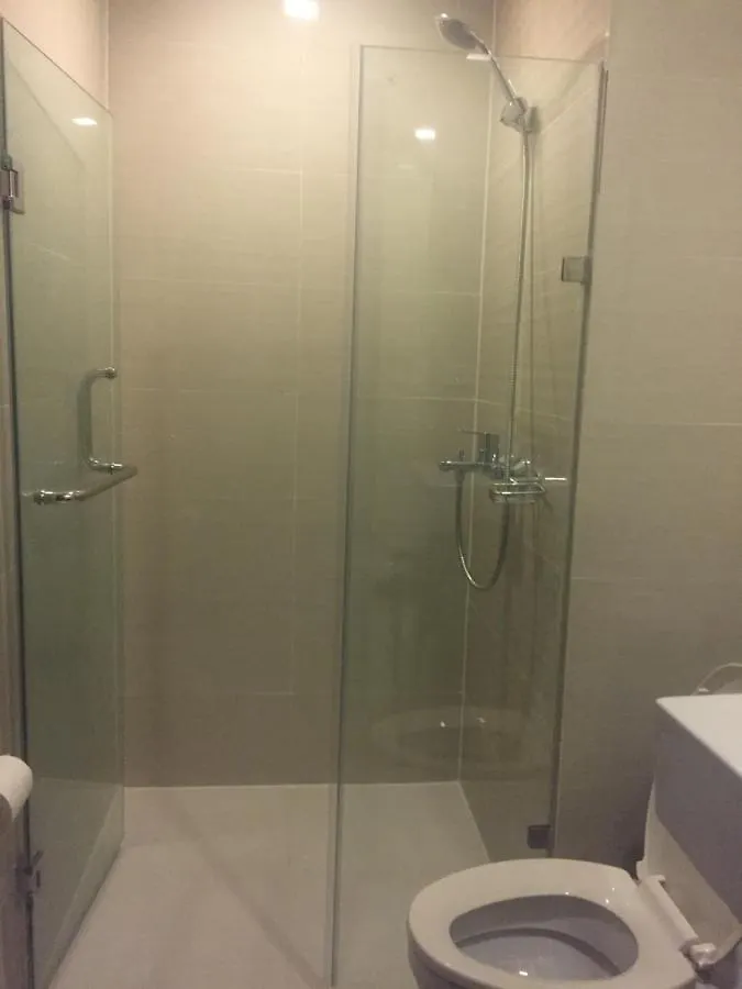 Deckbett Stay Manila Philippines