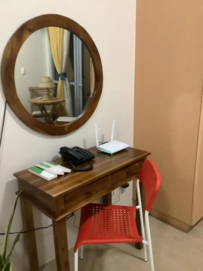 Deckbett Stay マニラ市